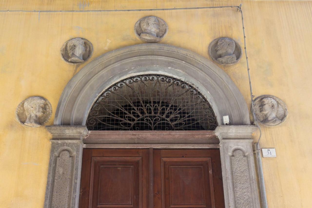 Domo 5 Teste Cagliari Kültér fotó